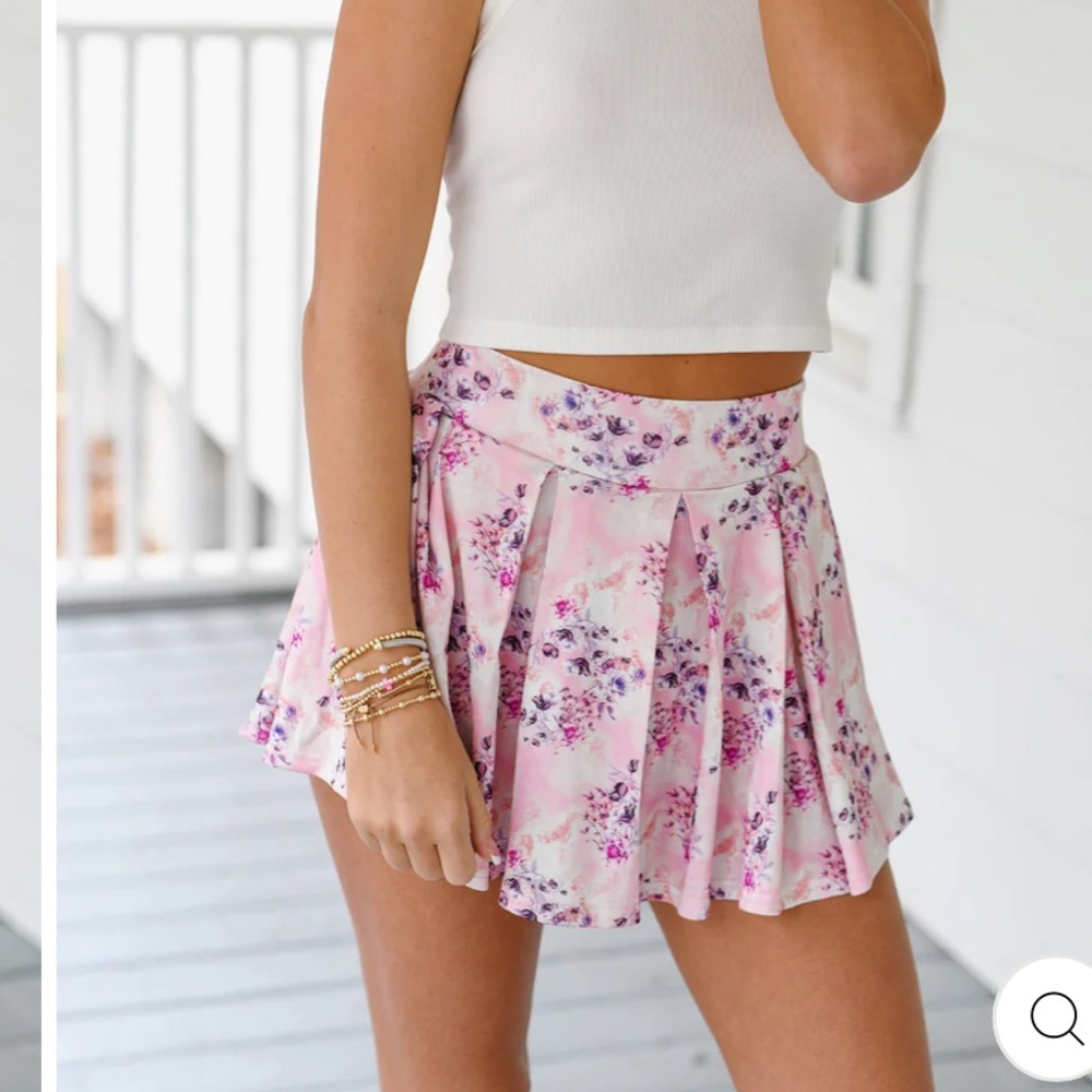 Floral printed skirt size M